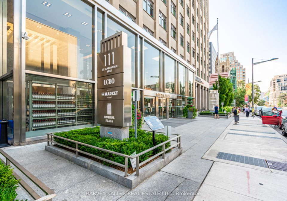 111-st-clair-avenue-w-toronto-ontario-c12762548