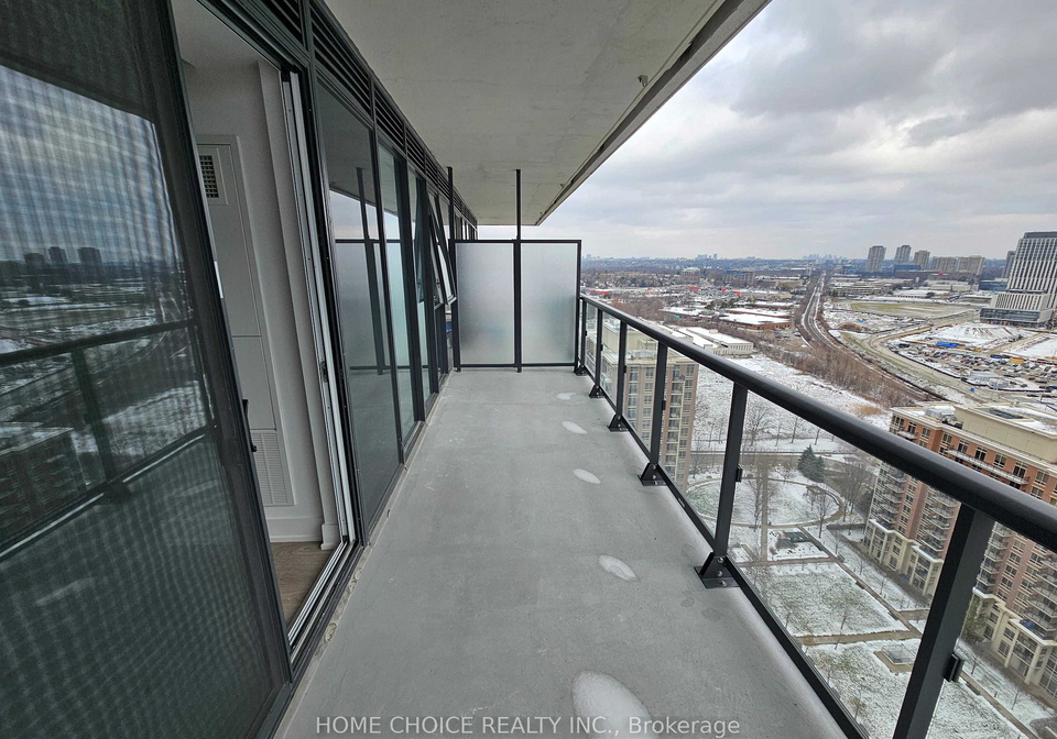 10-inn-on-the-park-drive-north-york-ontario-c12762584