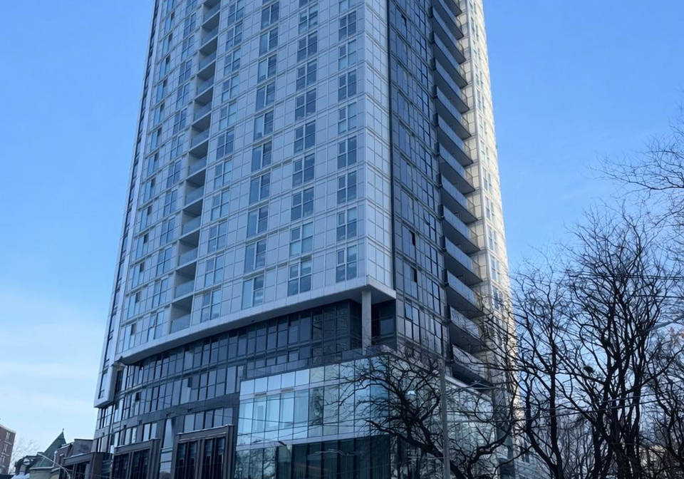 219-dundas-street-e-toronto-ontario-c12763114