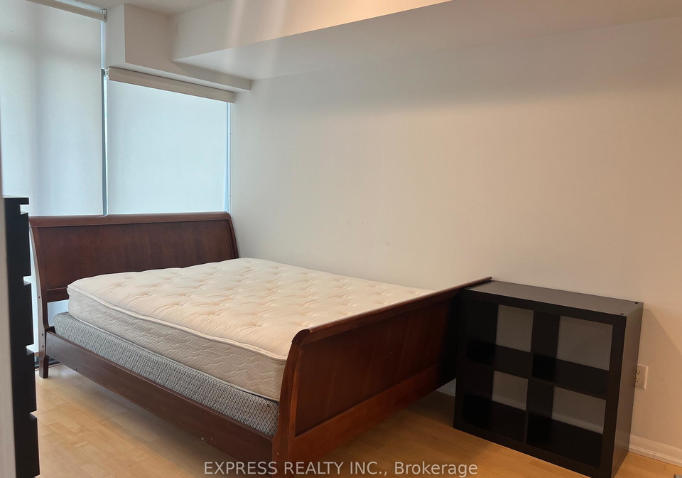 38-grenville-street-toronto-ontario-c12763270