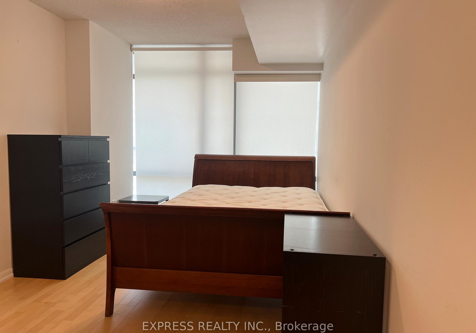 38-grenville-street-toronto-ontario-c12763270
