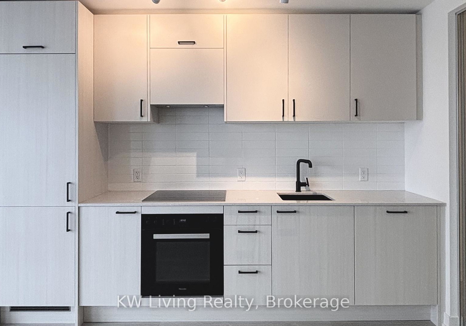1-quarrington-lane-north-york-ontario-c12763468