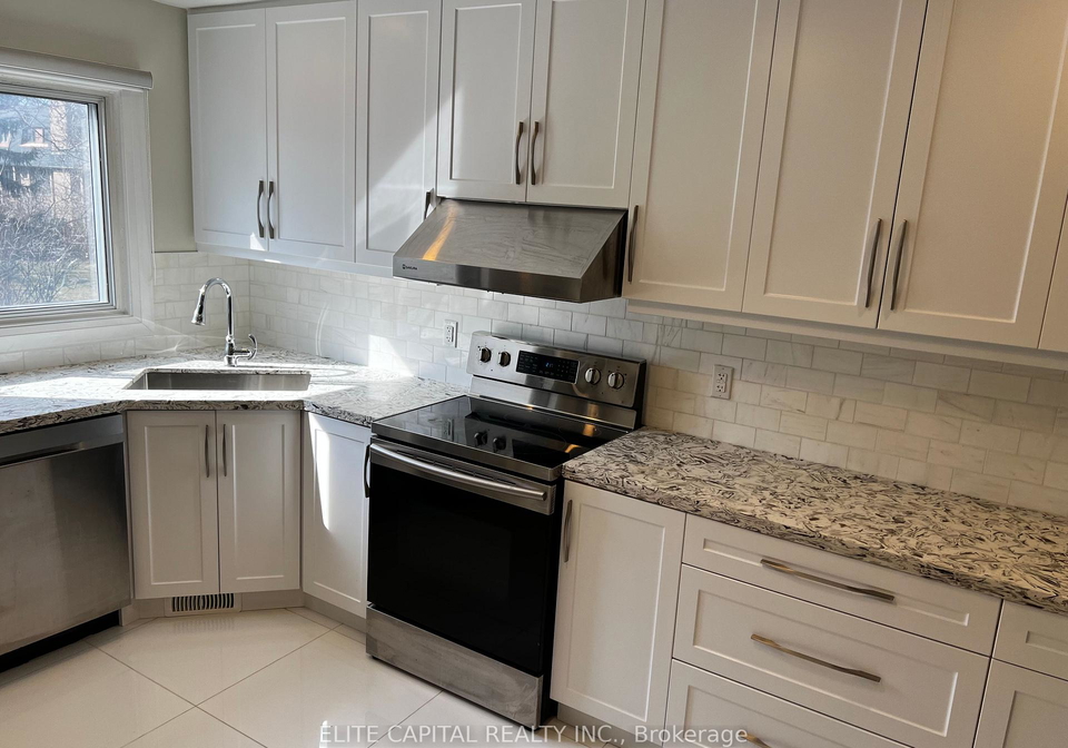 135-gypsy-rose-way-north-york-ontario-c12763572