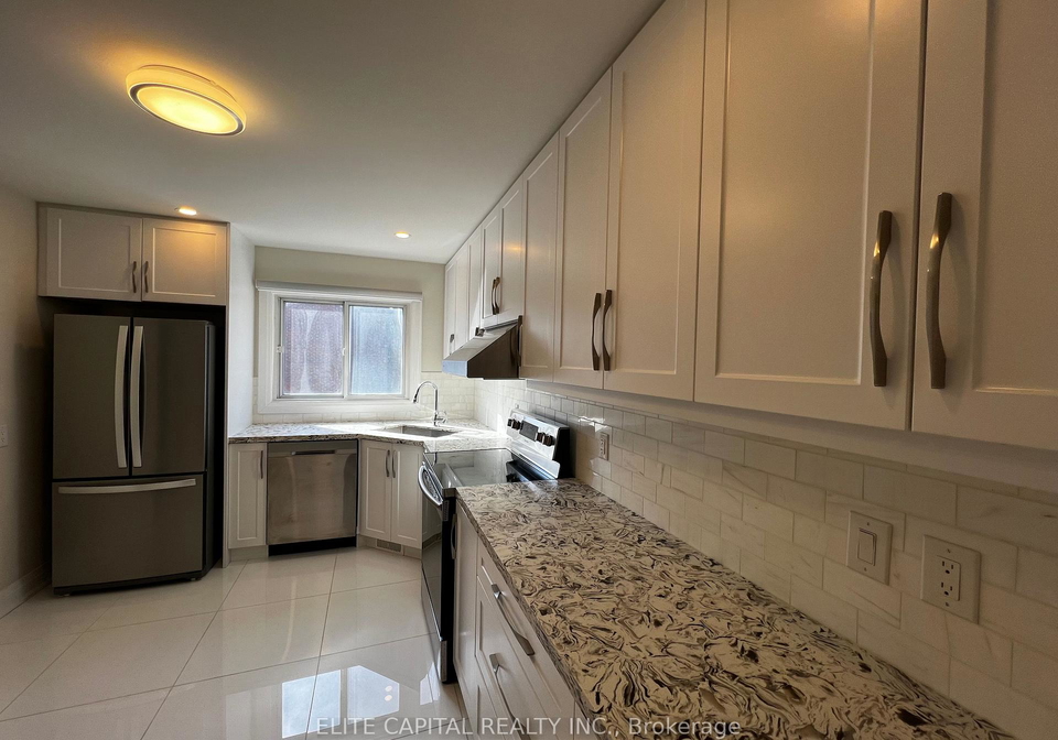 135-gypsy-rose-way-north-york-ontario-c12763572