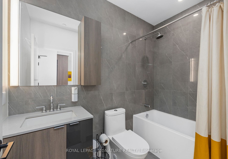 15-mercer-street-toronto-ontario-c12763634