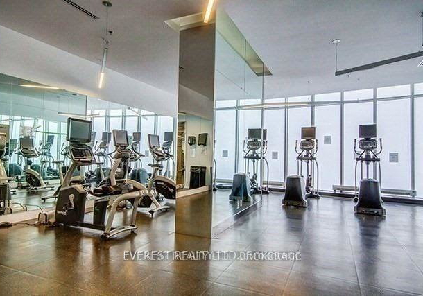 14-york-street-toronto-ontario-c12763672