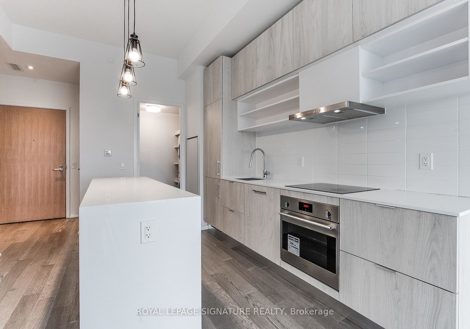 8-hillsdale-avenue-e-toronto-ontario-c12763832