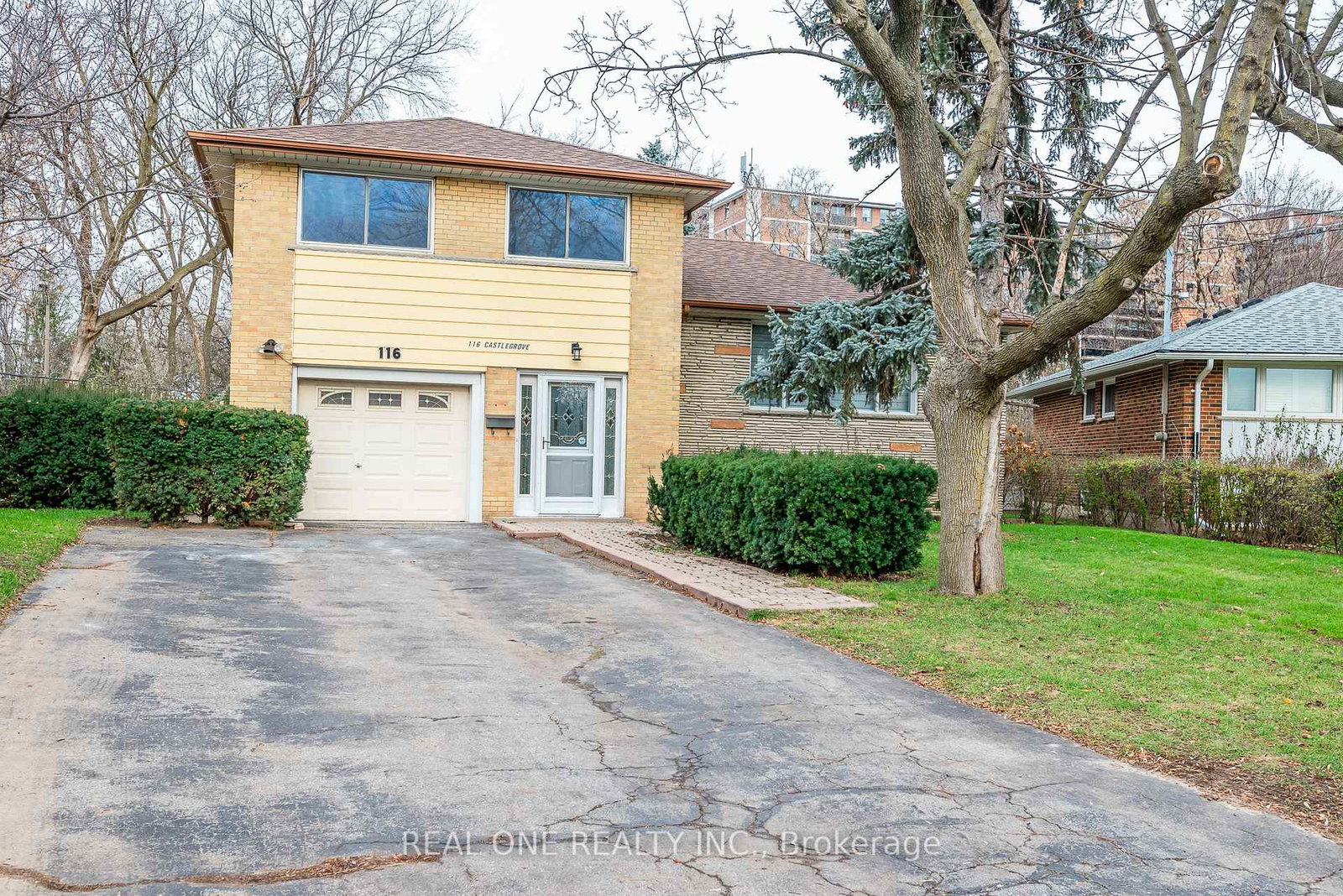 116-castlegrove-boulevard-north-york-ontario-c12763942