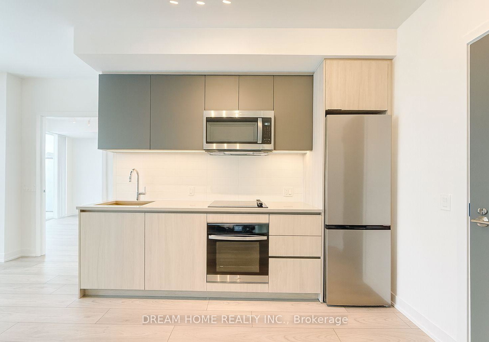 5858-yonge-street-toronto-ontario-c12763946
