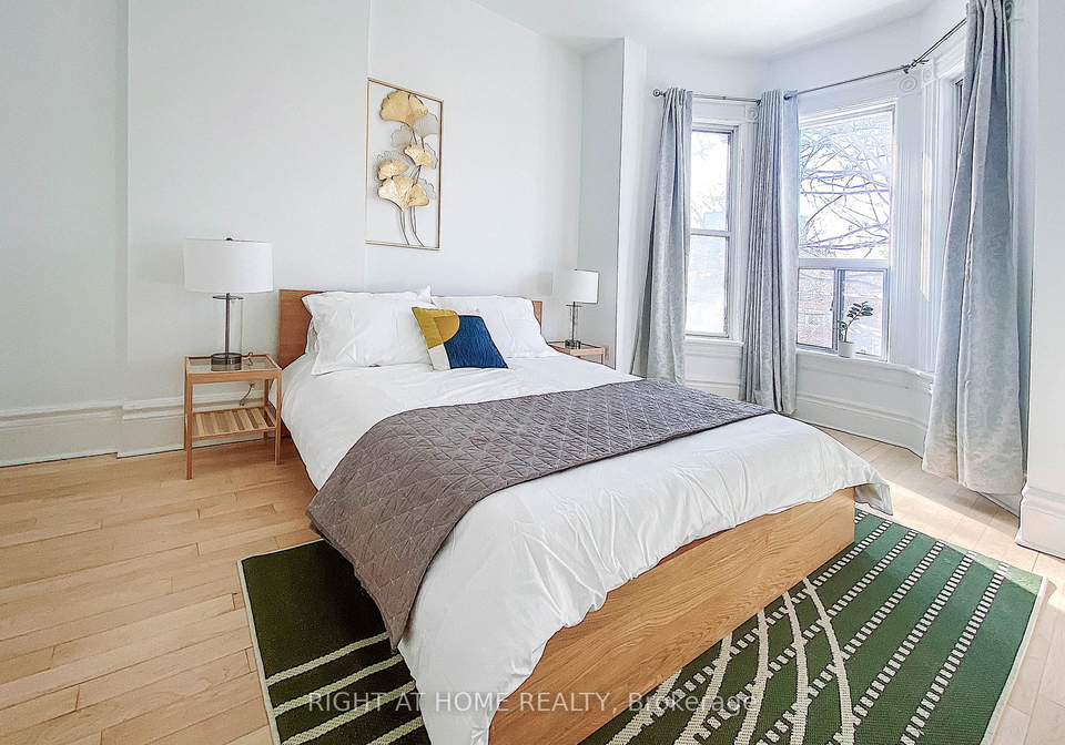 111-gladstone-avenue-toronto-ontario-c12763984
