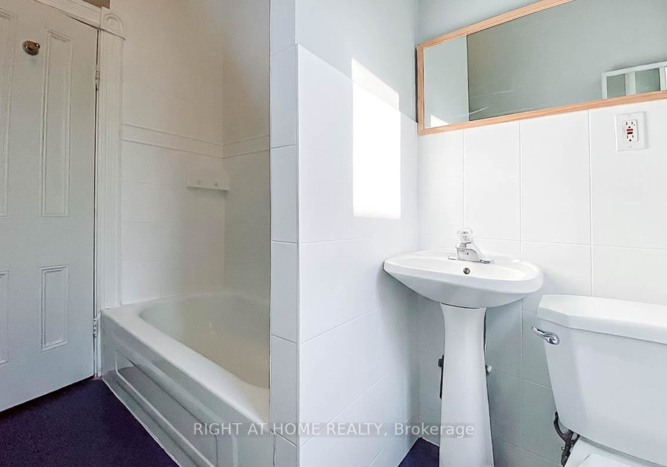 111-gladstone-avenue-toronto-ontario-c12763984