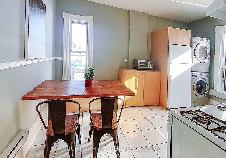 111-gladstone-avenue-toronto-ontario-c12763984