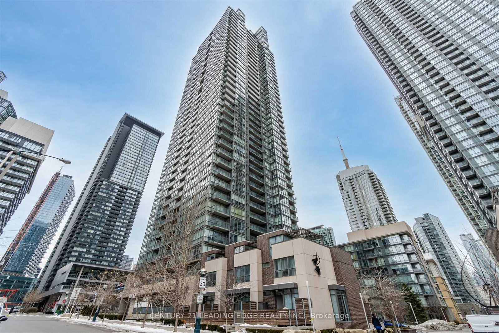 15-fort-york-boulevard-toronto-ontario-c12764096