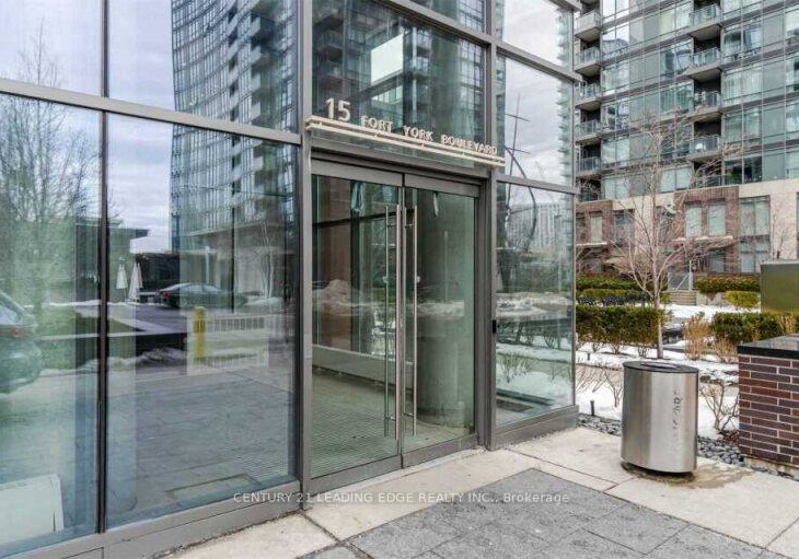 15-fort-york-boulevard-toronto-ontario-c12764096