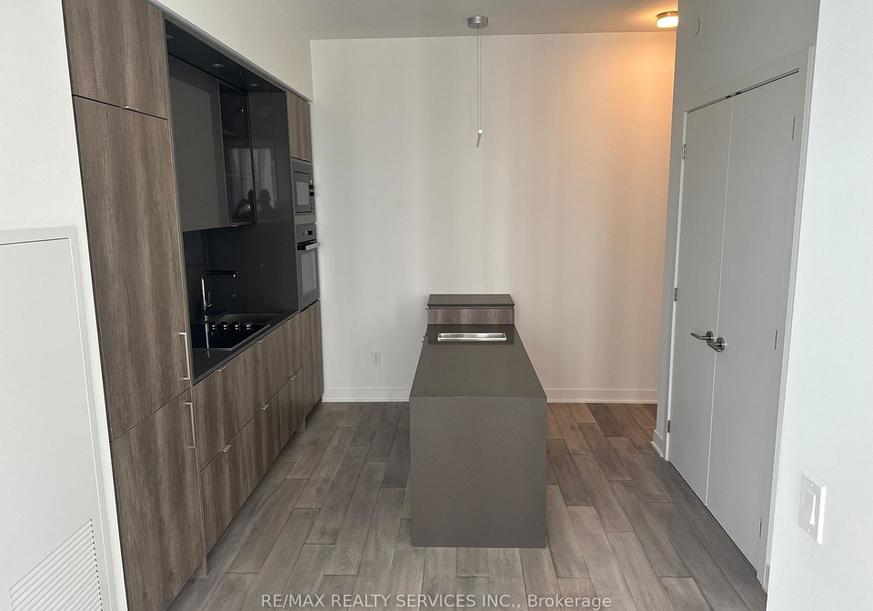 11-yorkville-avenue-e-toronto-ontario-c12764122