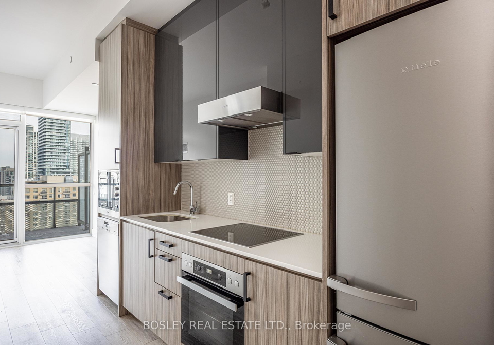 11-lillian-street-toronto-ontario-c12764230