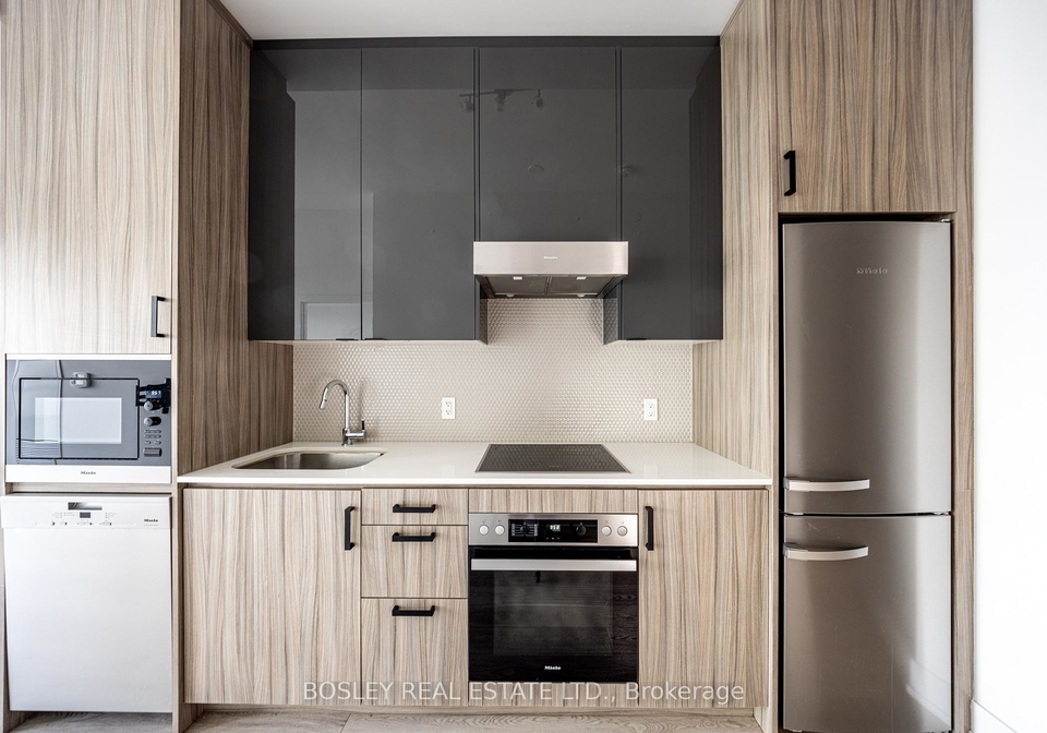 11-lillian-street-toronto-ontario-c12764230