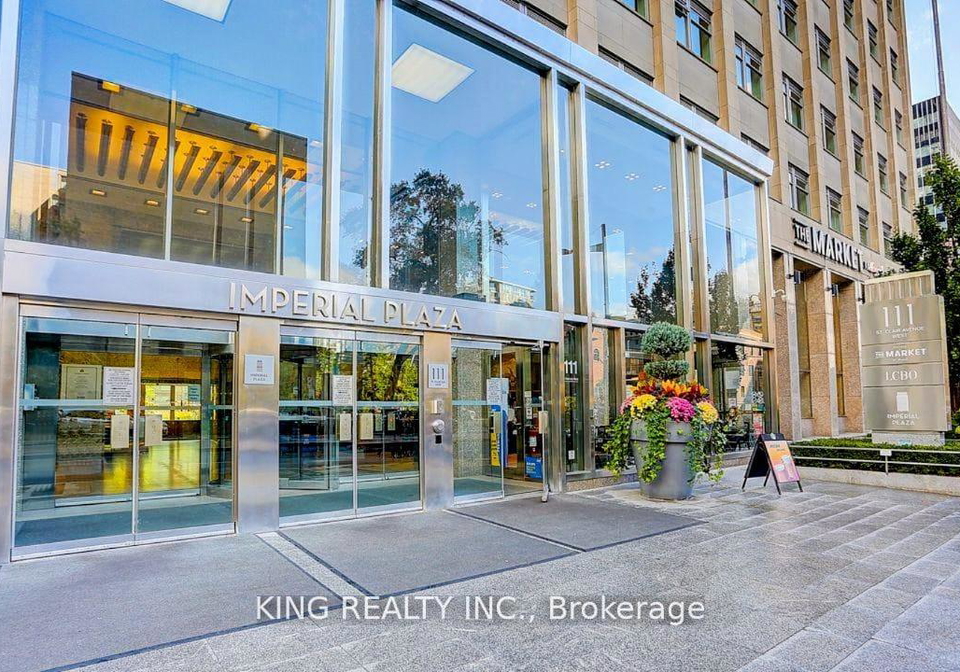 111-st-clair-avenue-w-toronto-ontario-c12764314