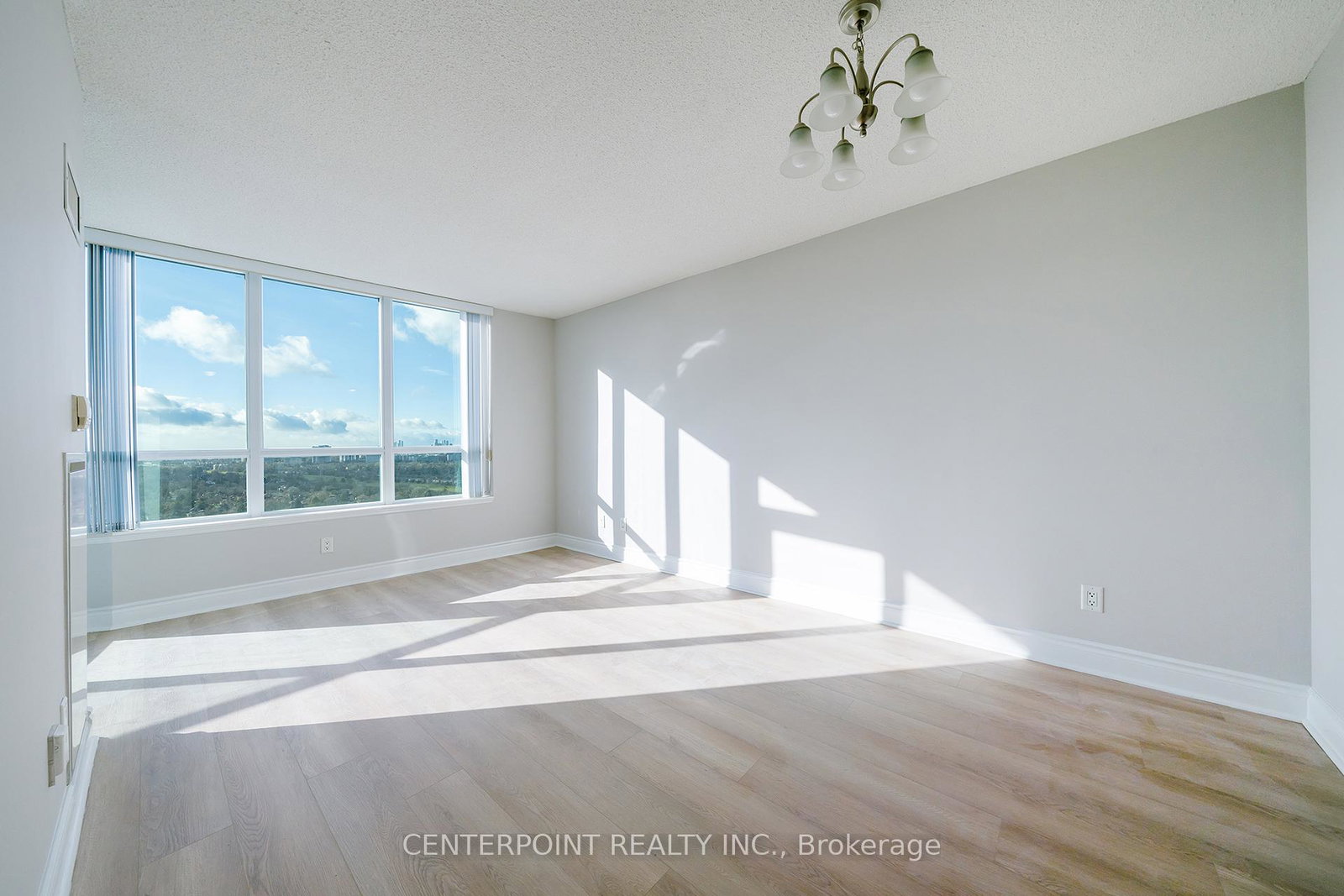 15-greenview-avenue-toronto-ontario-c12764426