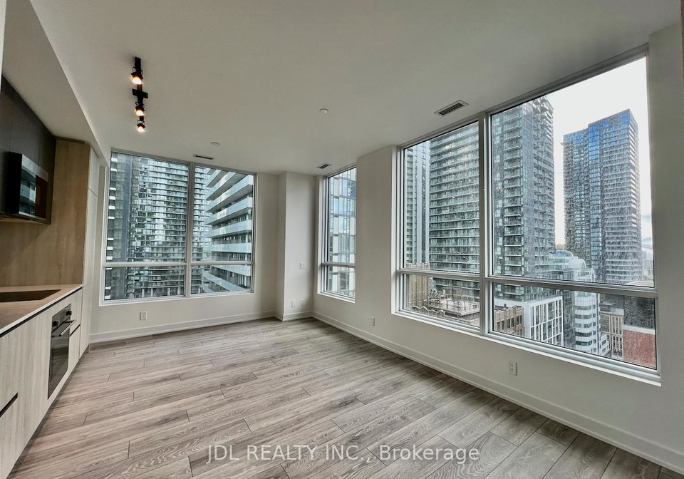 108-peter-street-toronto-ontario-c12764680