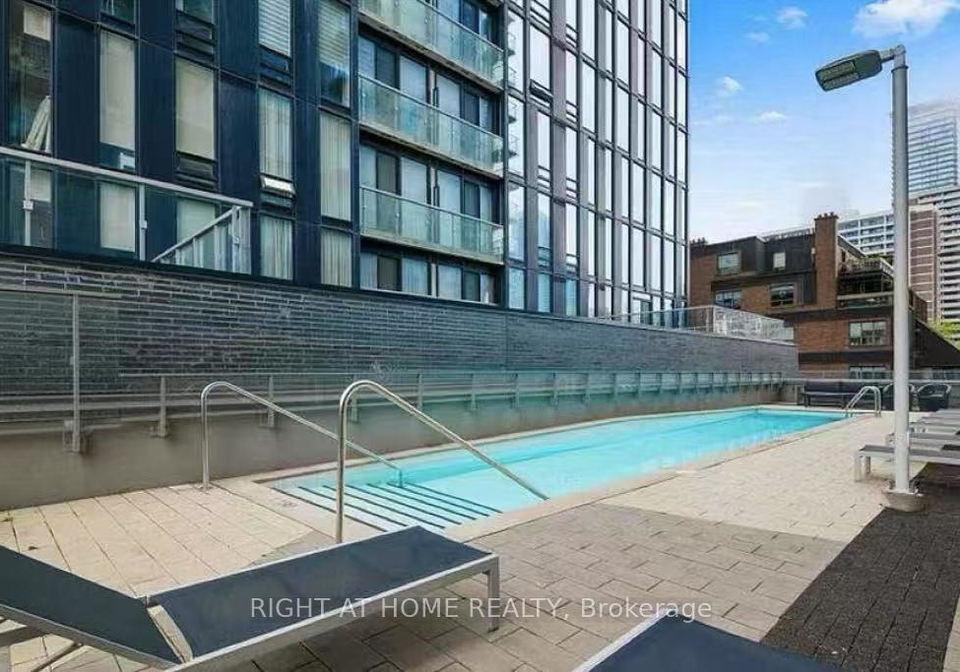 50-wellesley-street-e-toronto-ontario-c12764848
