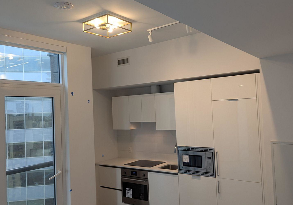 238-simcoe-street-toronto-ontario-c12765264