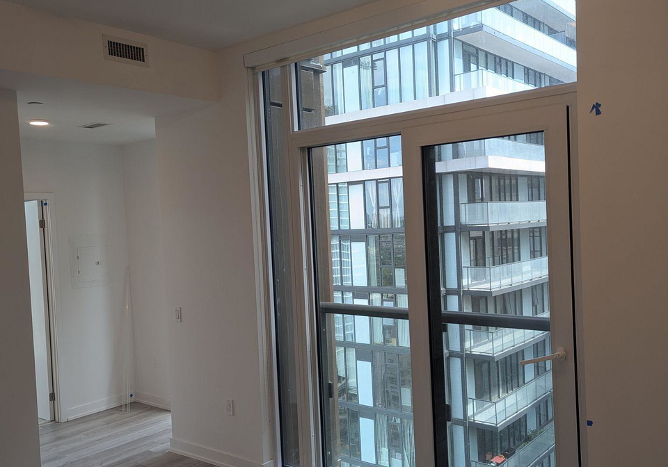 238-simcoe-street-toronto-ontario-c12765264