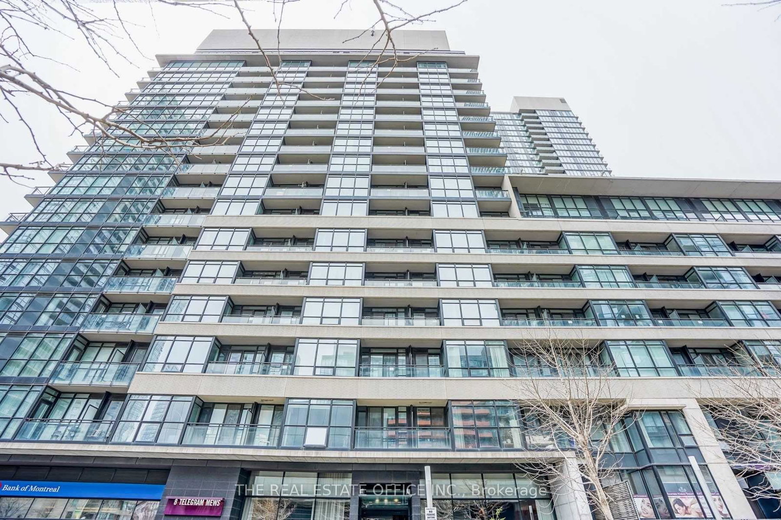 8-telegram-mews-toronto-ontario-c12765310