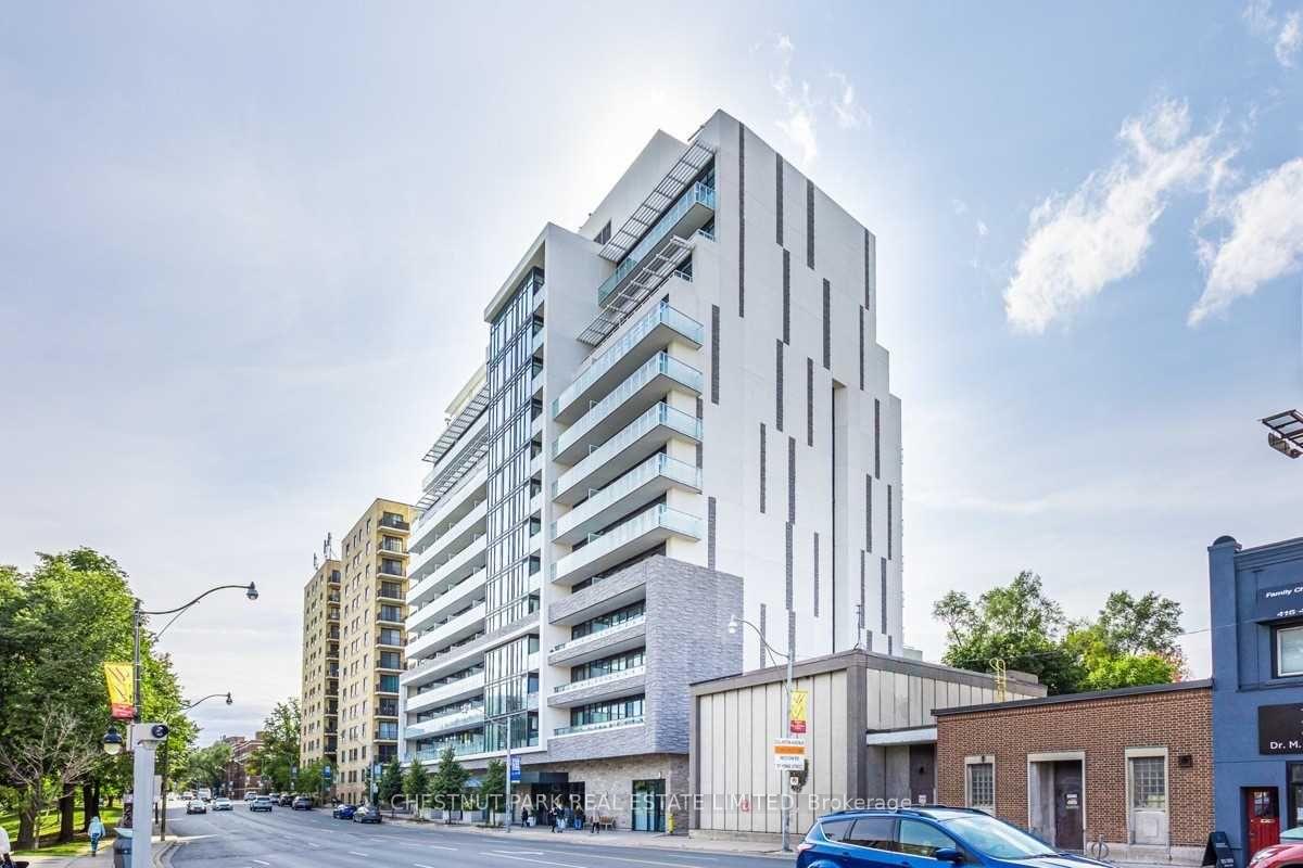 3018-yonge-street-toronto-ontario-c12765618