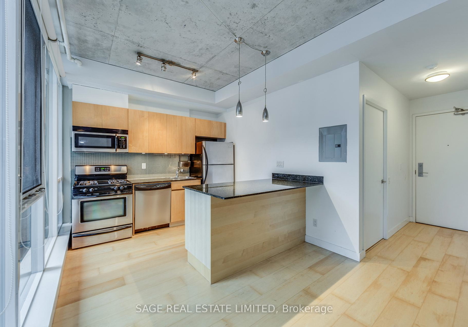 38-niagara-street-toronto-ontario-c12765702