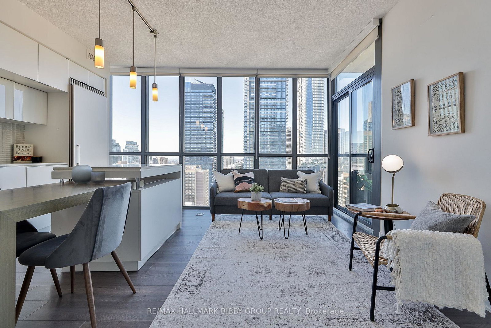 110-charles-street-e-toronto-ontario-c12765948