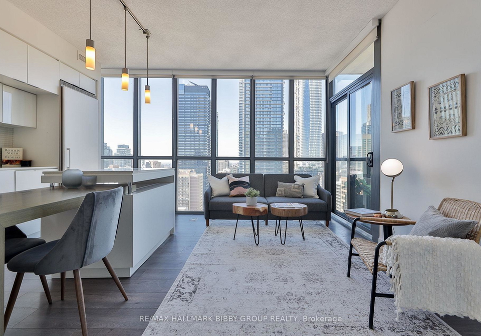 110-charles-street-e-toronto-ontario-c12765948