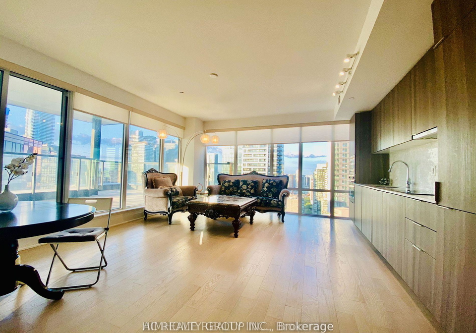 955-bay-street-toronto-ontario-c12766220