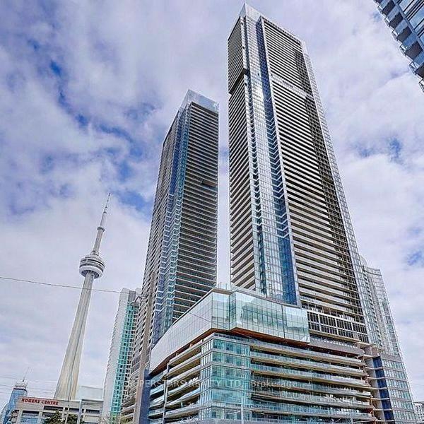 3-concord-cityplace-way-toronto-ontario-c12766280