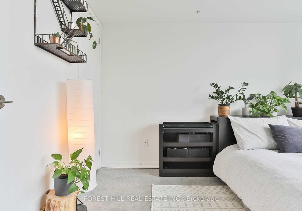 68-abell-street-toronto-ontario-c12766384