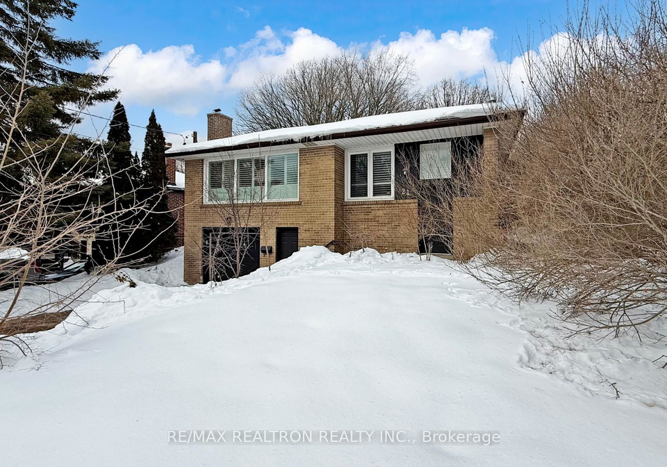 24-fenelon-drive-north-york-ontario-c12766402
