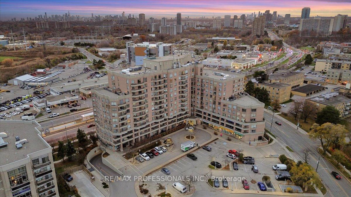1700-eglinton-avenue-e-north-york-ontario-c12766526