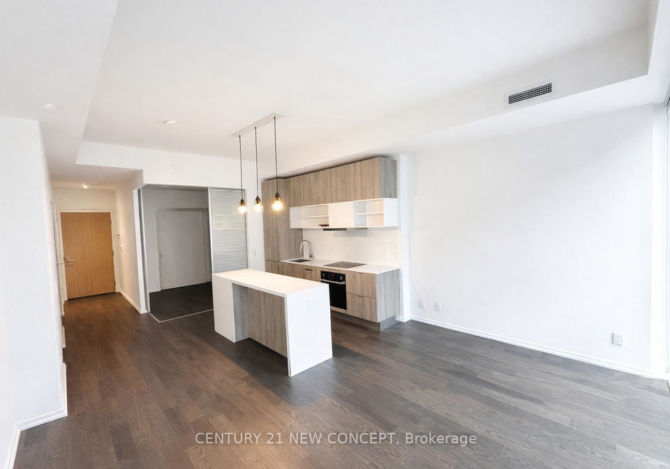 5-soudan-avenue-toronto-ontario-c12766600