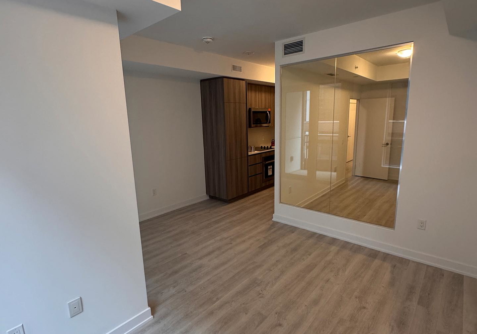 15-richardson-street-toronto-ontario-c12766640