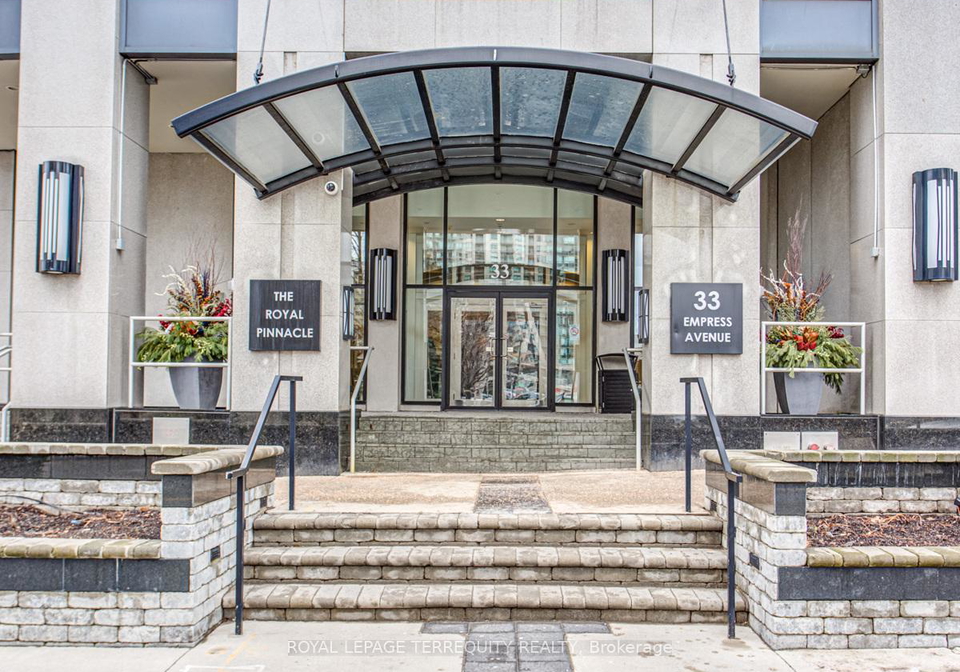 33-empress-avenue-north-york-ontario-c12766680