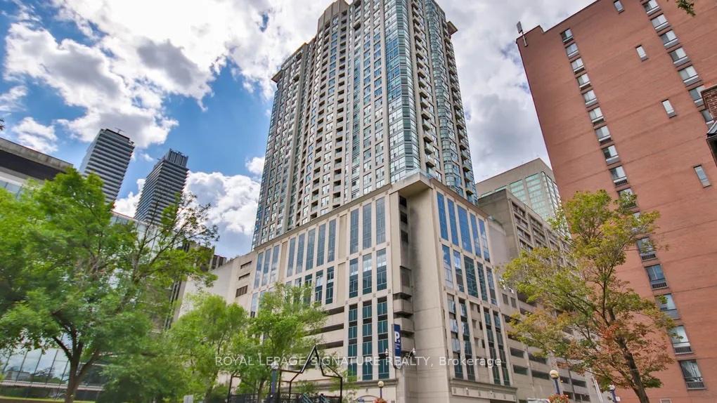 8-park-road-toronto-ontario-c12766954
