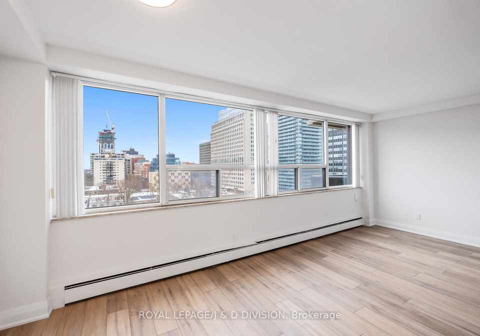484-avenue-road-toronto-ontario-c12767010