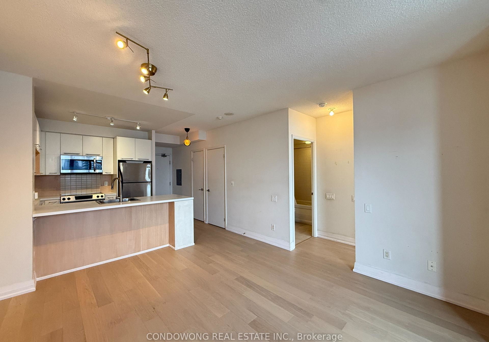 21-carlton-street-toronto-ontario-c12767156