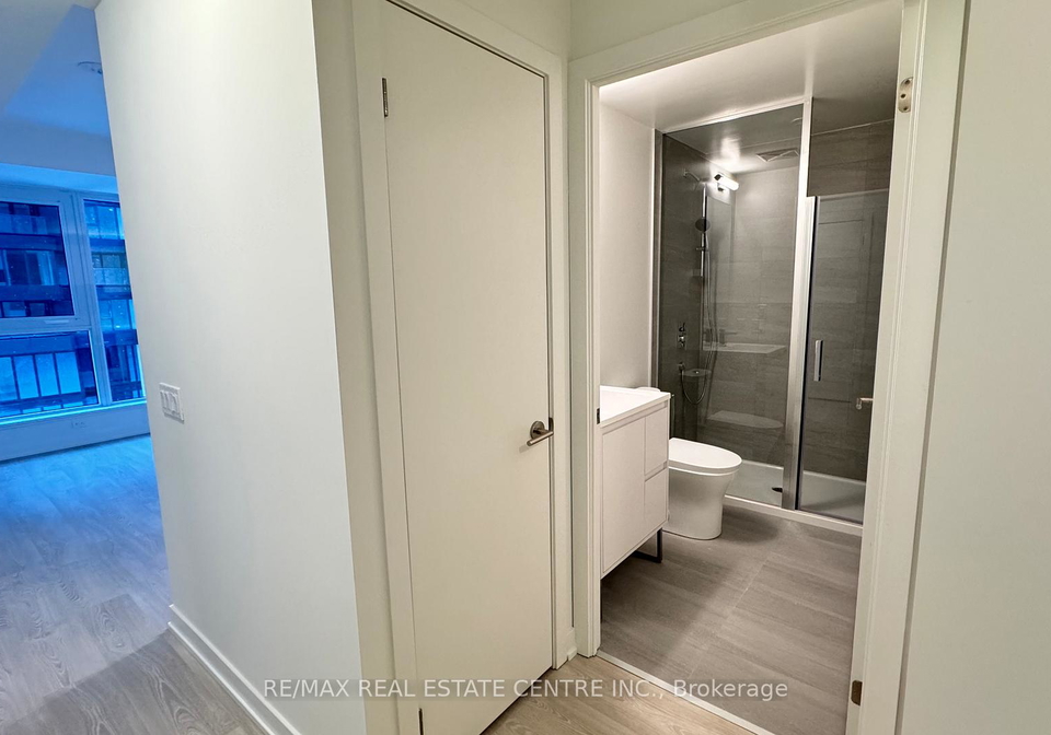 1-quarrington-lane-north-york-ontario-c12767614