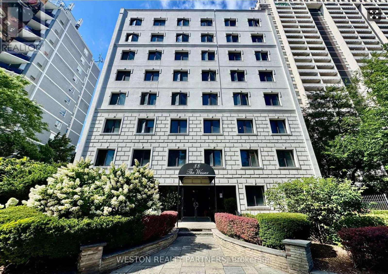88-wellesley-street-e-toronto-ontario-c12767630