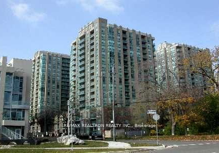 18-parkview-avenue-north-york-ontario-c12767912