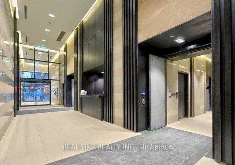 501-yonge-street-toronto-ontario-c12768688