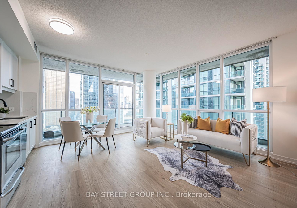33-bay-street-toronto-ontario-c12768734