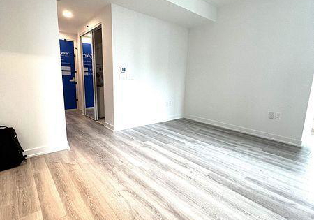 238-simcoe-street-toronto-ontario-c12768810