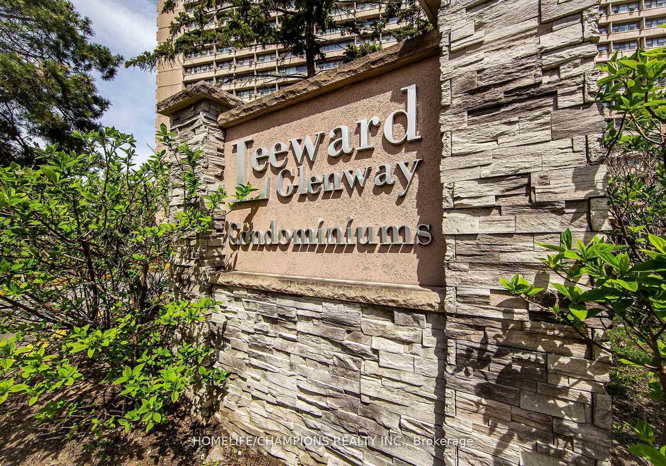 100-leeward-glenway-east-york-ontario-c12768848